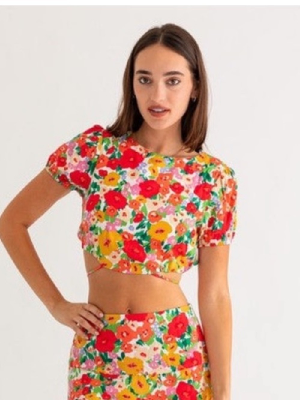 Le Lis Collection Floral Crop Top